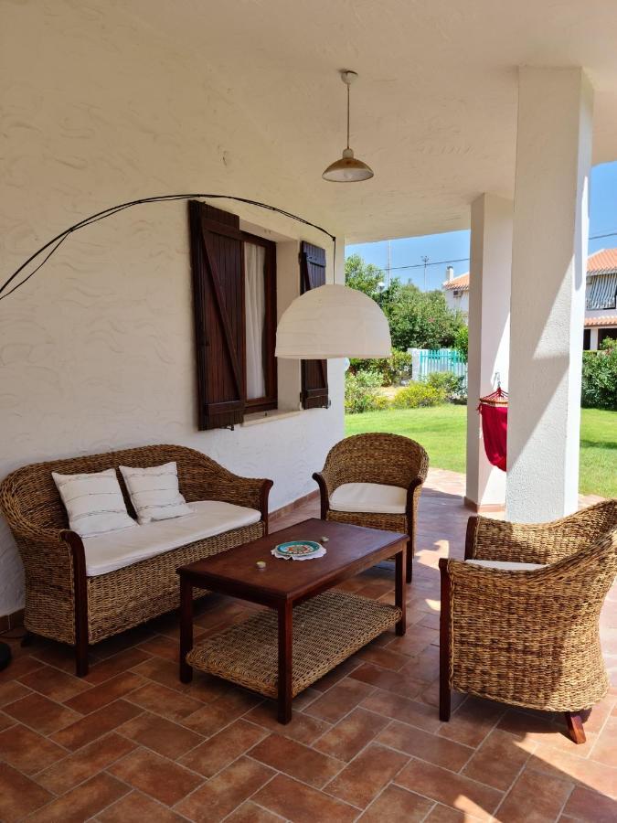 Casa Vacanze 'Sa Corbula' Porto Columbu - Perd'E Sali Экстерьер фото